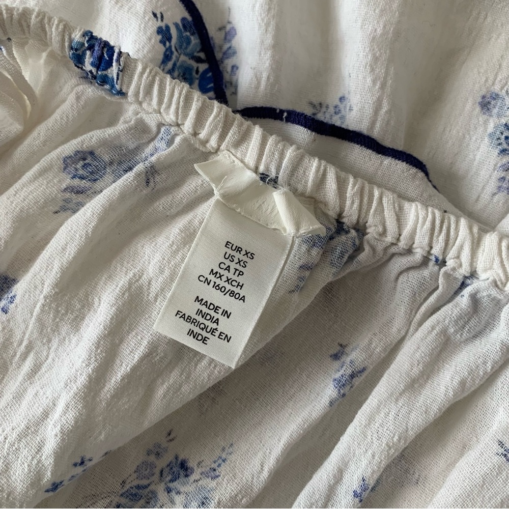 H&M Floral Cottagecore Top - Picture 4 of 4